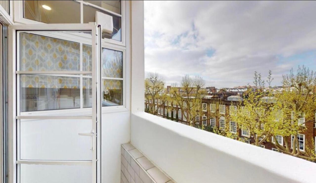 Cosy Chelsea Flat